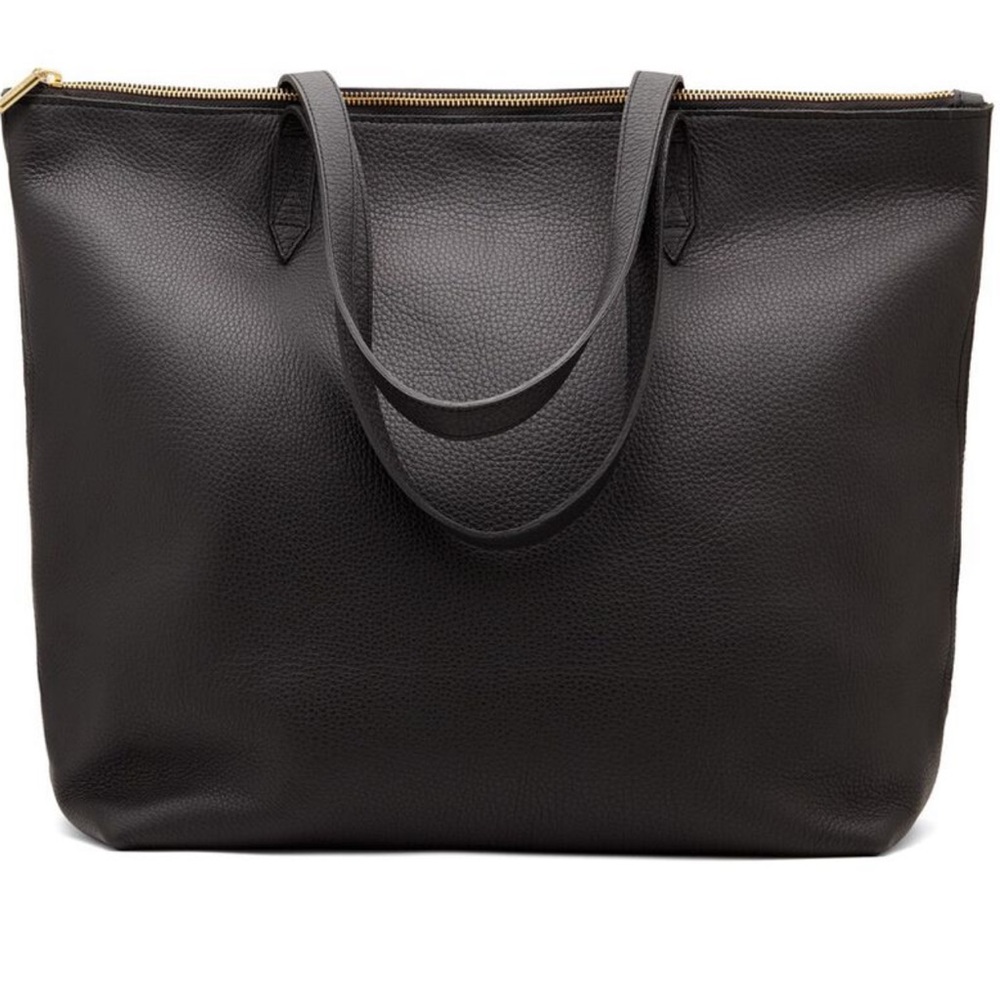 EUC Cuyana tote bag